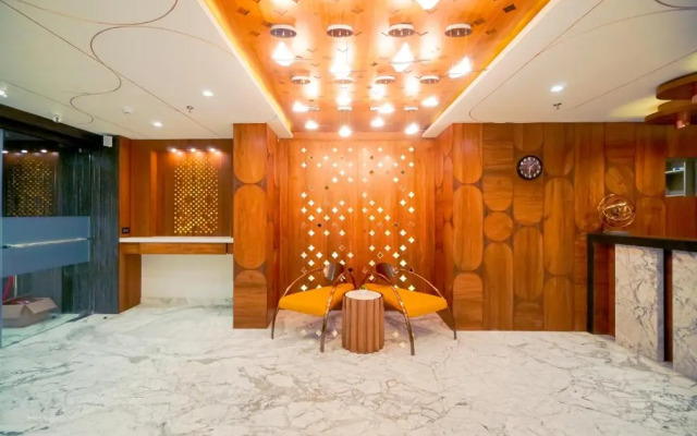 RG Exclusive Hotel-Akola