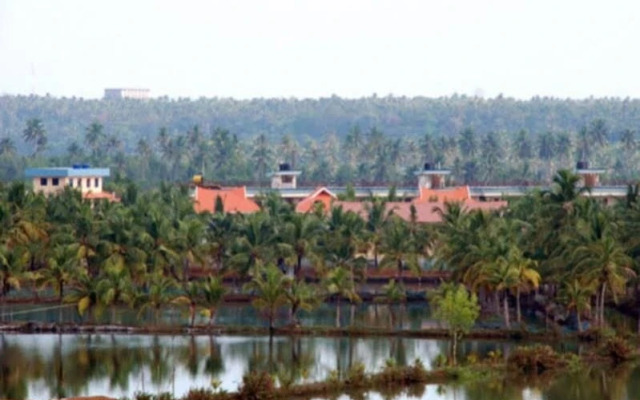 United-21 Island Paradise Hotel