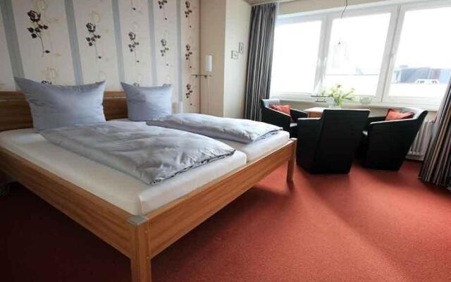 Kleine-Ferienwohnung-6-Strandnah-und-mit-Meerblick-im-Haus-Seeluft-Duhnen