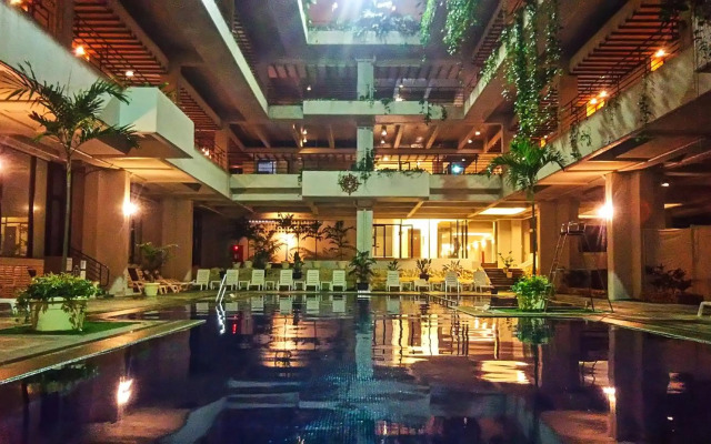 The Moon Beach Museum Resort