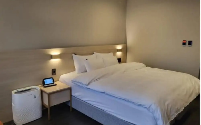 Hotel Summit