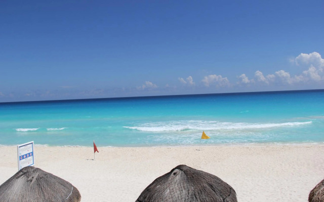 Brisas 10 Condos And Rooms