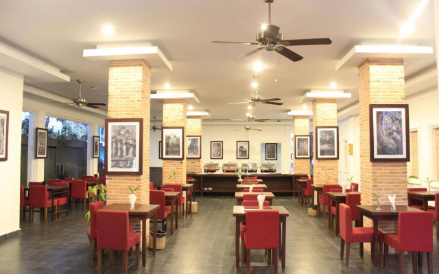 Mekong Angkor Deluxe Hotel