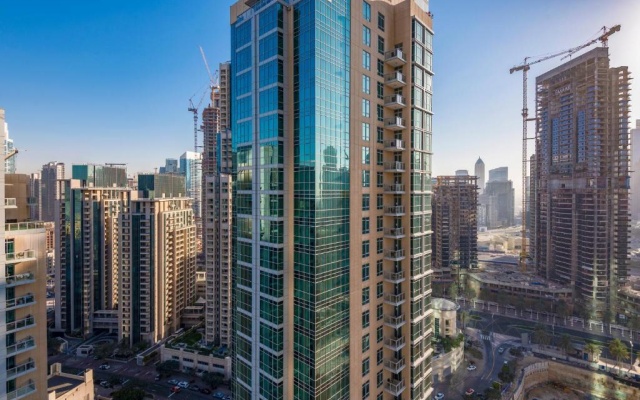 Deluxe Apartment