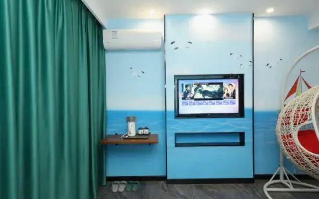 Dahuaishu Hotel (Luoyang Longmen high-speed railway station Hekeda)