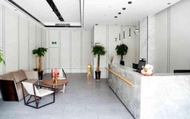 Qianye Holiday Hotel (Xi'an Lijiacun Subway Station Branch)