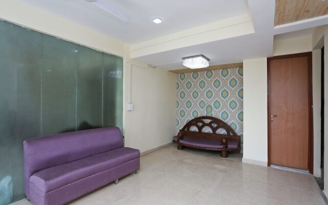 OYO 15731 Lime Wood Stay