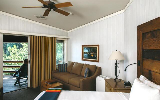 Sunnyside Restaurant & Lodge