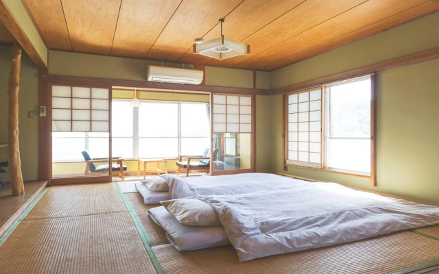 Seaside Katsuragahamaso