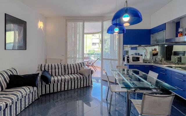 Appartamento in pineta con vista mare e piscina