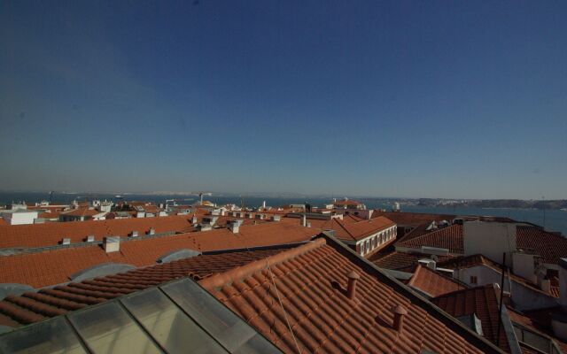 My Bairro Alto Suites