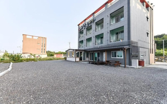 Ulsan Ganjeolgot Haedameun Pension