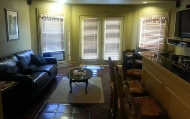 Davis Mountains Inn