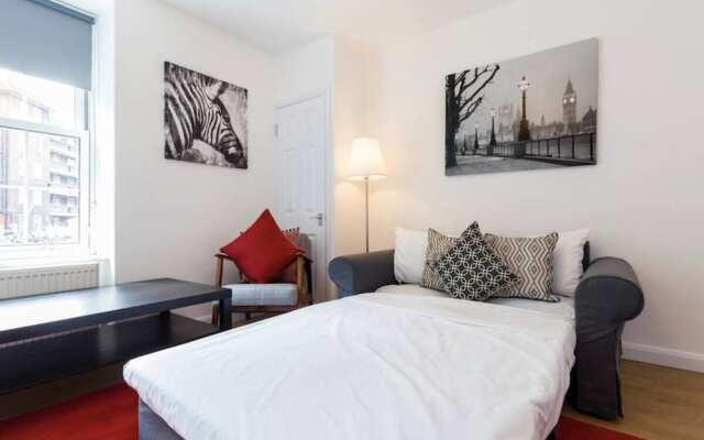 2 Bed Near Waterloo, Sleeps 6