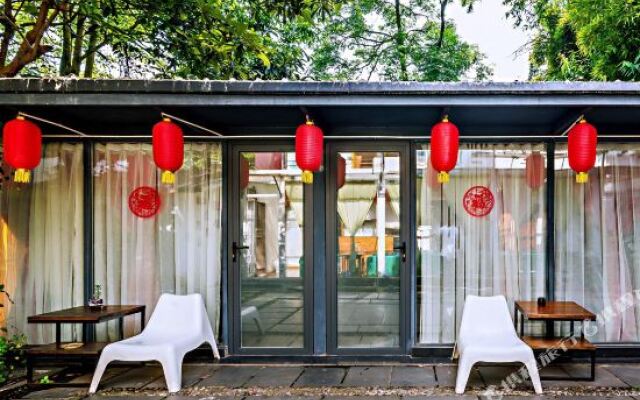 Leshan FODI Inn
