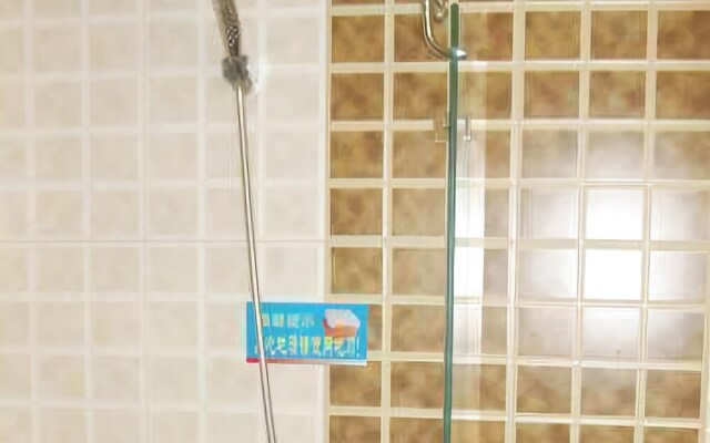 Red Sun Bussiness Hotel