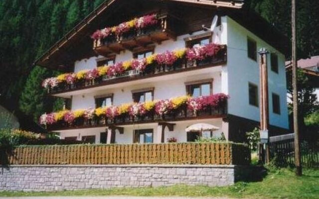 Haus Waldruhe
