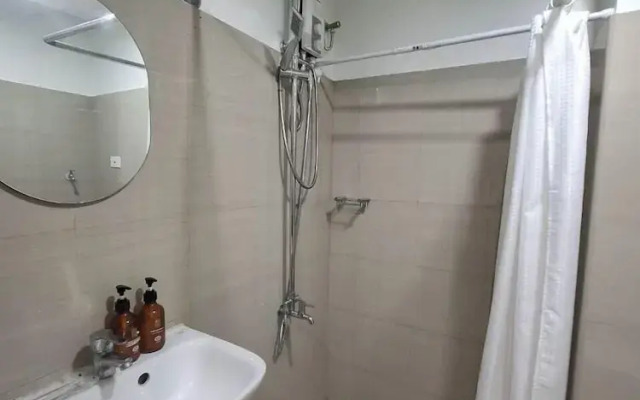 Shore 2 Tower 2 Unit 1828