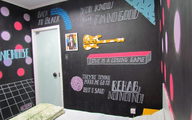 Vila Rock Hostel