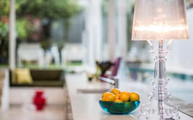 Stylish 3 Bedroom Pool House in Surry Hills