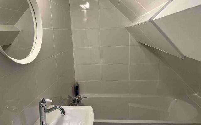 Maison neuve chaleureuse pour 1 à 4 personnes