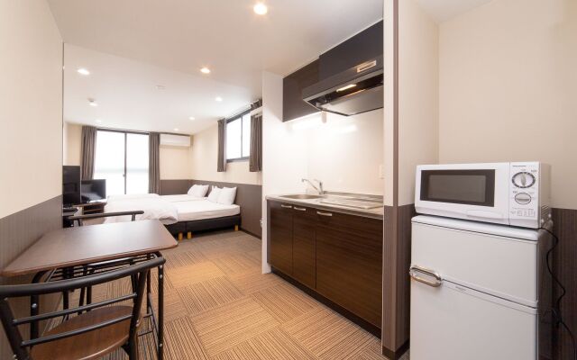 Le Studio Gojo Takakura