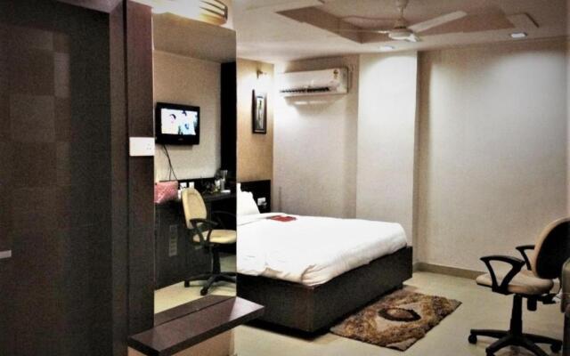 Fabhotel Raj Residency Ii