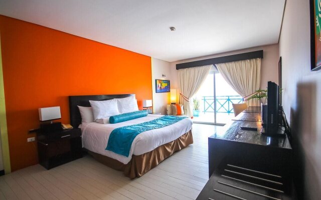 Thunderbird Resorts - Poro Point