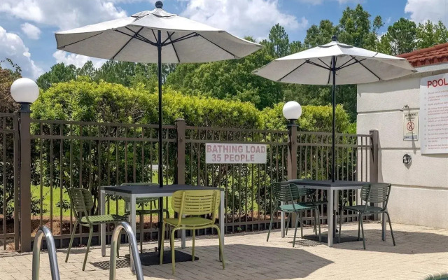 Spark by Hilton Savannah Airport