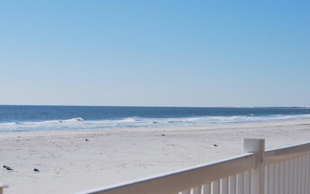 Tides Folly Beach, Charleston's Oceanfront Hotel