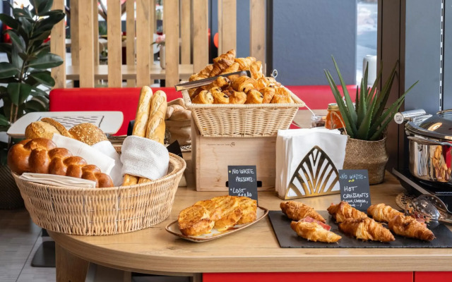 ibis Geneve Centre Lac