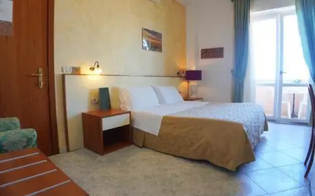 New Hotel Sonia