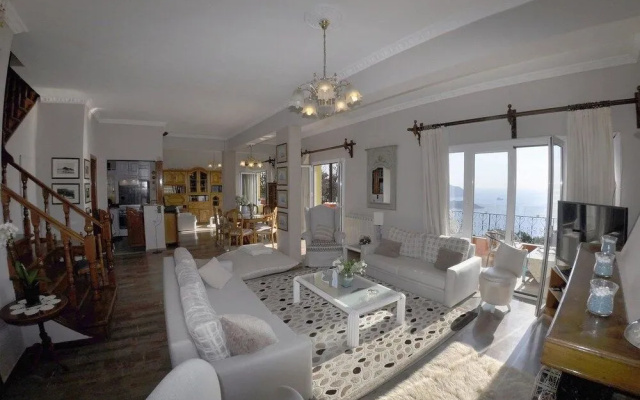 Villa Tango