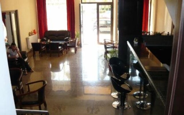 Hotel Golden Rose