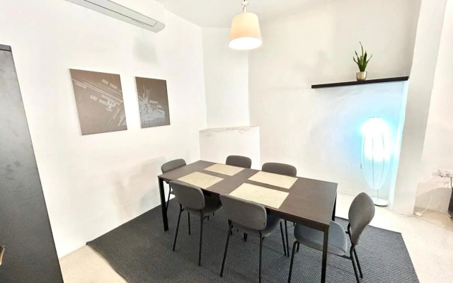 St Julians - Balluta Bay large 3 bedroom apartment