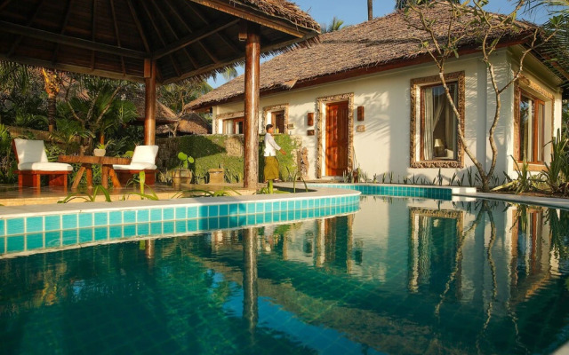 NgapaliI Bay Villas & Spa
