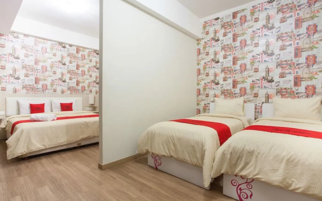 RedDoorz Plus @ Riverside Malang