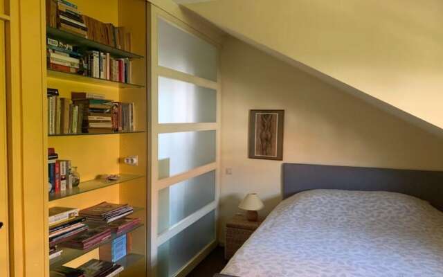 Charming Home w/ Garden