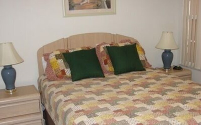 Royal Palm Bay (231693) - 3 Br Condo