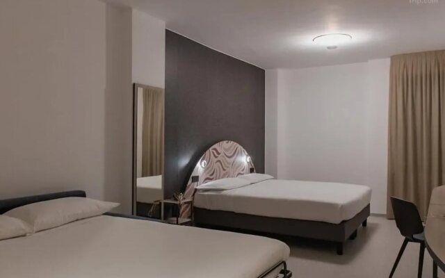 Hub Hotel