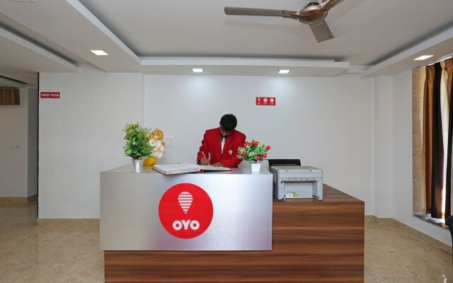 OYO 6603 Hotel Green Residency 2