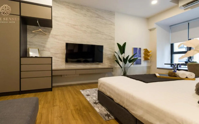 Ceylonz Suite by Five Senses