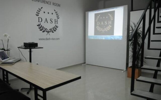 Dash Hotel