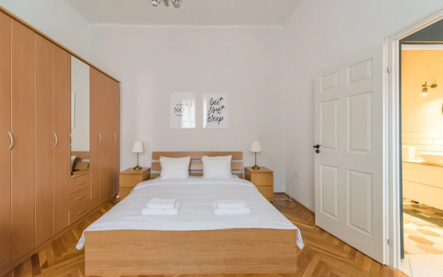 Venus Apartments - Kazinczy I