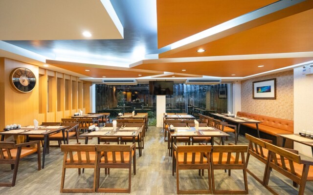 U Home Hotel