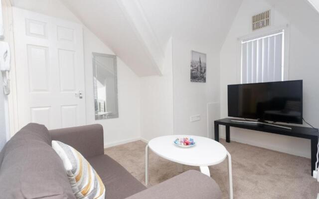 Kirkstall House