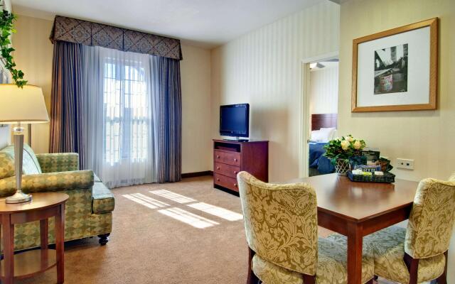 Homewood Suites By Hilton Sacramento Airport - Natomas