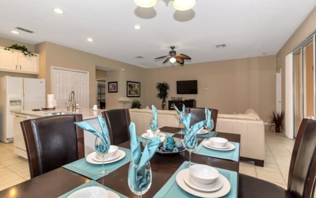 Watersong - Luxurious 5bd/4.5ba Pool Home #5wr510