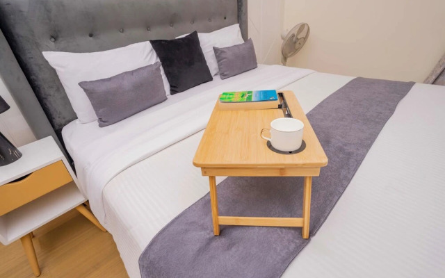 Executive 1 Br -Gtc with gym & Pool