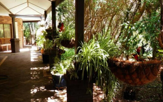 The Hideaway Luxury B&B Retreat